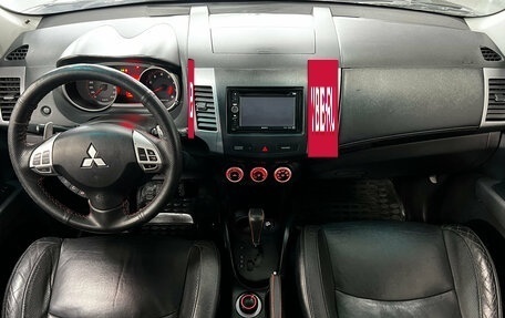 Mitsubishi Outlander III рестайлинг 3, 2007 год, 999 000 рублей, 9 фотография