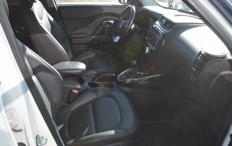 KIA Soul II рестайлинг, 2018 год, 1 650 000 рублей, 10 фотография