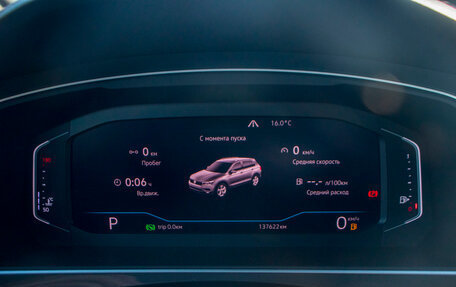 Volkswagen Tiguan II, 2019 год, 2 799 000 рублей, 16 фотография