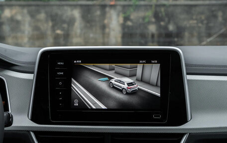 Volkswagen T-Roc I, 2025 год, 2 948 000 рублей, 22 фотография