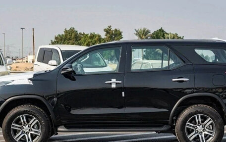 Toyota Fortuner II, 2026 год, 5 590 000 рублей, 8 фотография