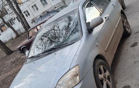 Toyota Corolla, 2004 год, 900 000 рублей, 2 фотография
