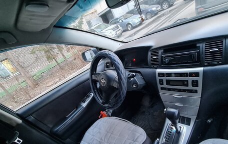 Toyota Corolla, 2004 год, 900 000 рублей, 6 фотография