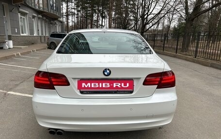 BMW 3 серия, 2011 год, 2 290 000 рублей, 6 фотография