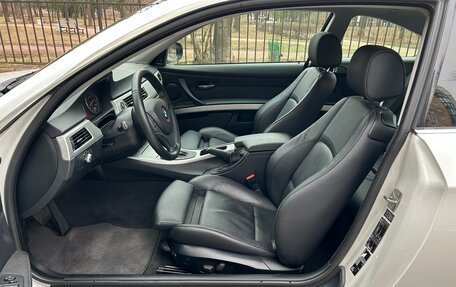 BMW 3 серия, 2011 год, 2 290 000 рублей, 19 фотография