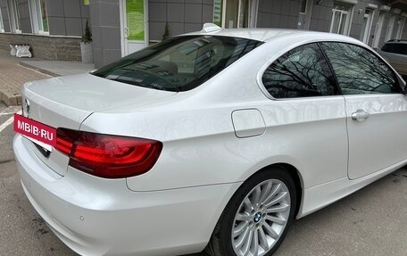 BMW 3 серия, 2011 год, 2 290 000 рублей, 14 фотография
