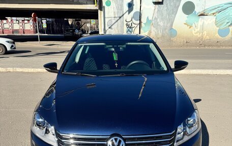 Volkswagen Passat B7, 2014 год, 1 250 000 рублей, 2 фотография