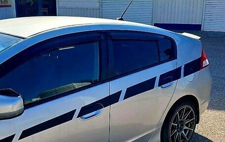 Honda Insight II рестайлинг, 2009 год, 800 000 рублей, 4 фотография