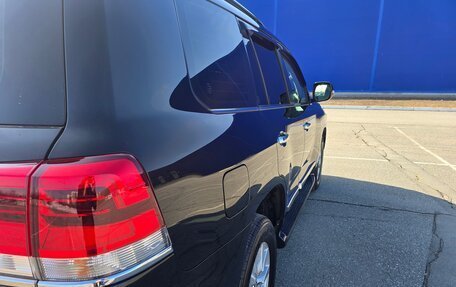 Toyota Land Cruiser 200, 2015 год, 5 850 000 рублей, 12 фотография