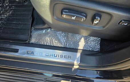 Toyota Land Cruiser 200, 2015 год, 5 850 000 рублей, 16 фотография