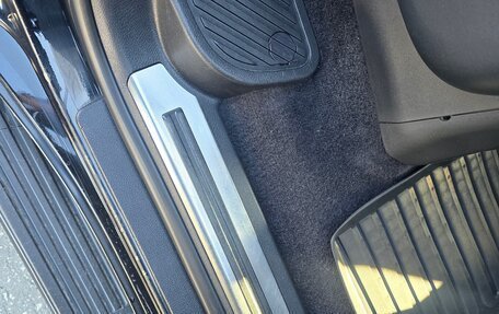 Toyota Land Cruiser 200, 2015 год, 5 850 000 рублей, 28 фотография