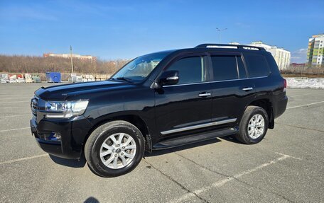Toyota Land Cruiser 200, 2015 год, 5 850 000 рублей, 34 фотография