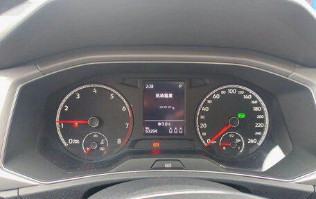 Volkswagen T-Roc I, 2022 год, 1 900 000 рублей, 12 фотография