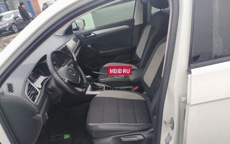 Volkswagen T-Roc I, 2022 год, 1 900 000 рублей, 8 фотография