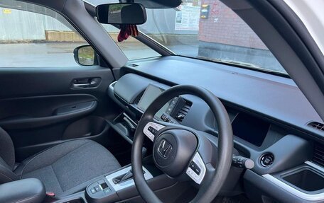 Honda Fit, 2022 год, 990 000 рублей, 12 фотография