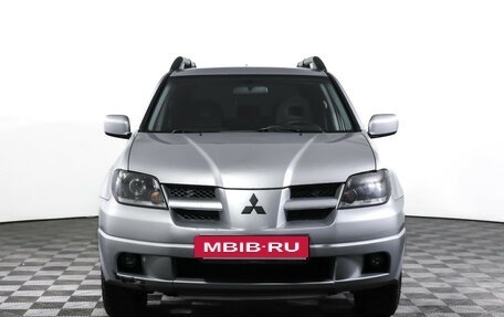 Mitsubishi Outlander III рестайлинг 3, 2003 год, 575 000 рублей, 2 фотография