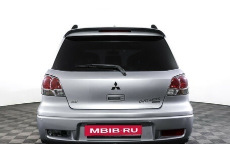 Mitsubishi Outlander III рестайлинг 3, 2003 год, 575 000 рублей, 6 фотография