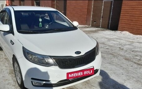 KIA Rio III рестайлинг, 2016 год, 910 000 рублей, 6 фотография
