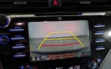 Toyota Camry, 2020 год, 3 050 000 рублей, 2 фотография