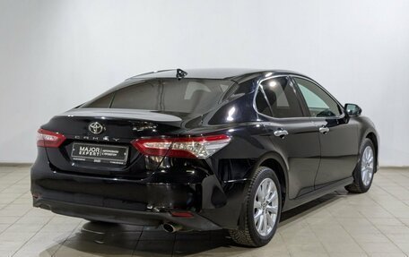 Toyota Camry, 2020 год, 3 050 000 рублей, 14 фотография
