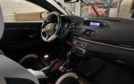 Renault Megane RS III, 2013 год, 1 899 999 рублей, 12 фотография