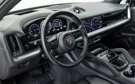 Porsche Cayenne III, 2023 год, 14 790 000 рублей, 10 фотография