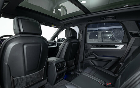 Porsche Cayenne III, 2023 год, 14 790 000 рублей, 26 фотография