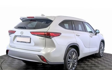 Toyota Highlander, 2025 год, 6 390 000 рублей, 2 фотография