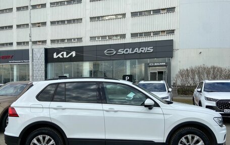 Volkswagen Tiguan II, 2019 год, 2 230 000 рублей, 5 фотография