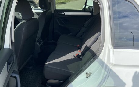 Volkswagen Tiguan II, 2019 год, 2 230 000 рублей, 10 фотография