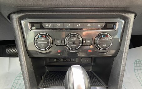 Volkswagen Tiguan II, 2019 год, 2 230 000 рублей, 18 фотография