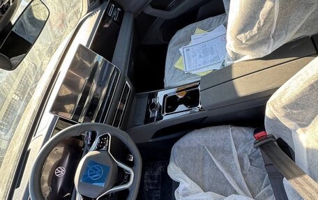 Volkswagen Tiguan, 2025 год, 4 990 000 рублей, 10 фотография