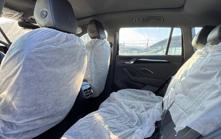 Volkswagen Tiguan, 2025 год, 4 990 000 рублей, 12 фотография