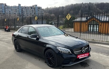 Mercedes-Benz C-Класс, 2018 год, 2 590 000 рублей, 3 фотография