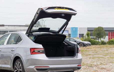 Skoda Superb III рестайлинг, 2025 год, 2 938 000 рублей, 9 фотография