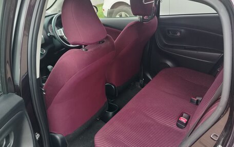 Toyota Vitz, 2015 год, 750 000 рублей, 9 фотография