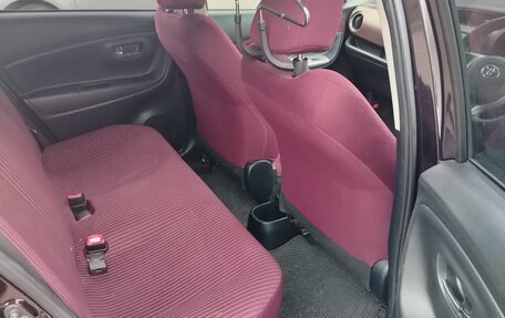 Toyota Vitz, 2015 год, 750 000 рублей, 10 фотография