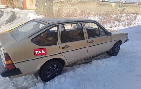 Volkswagen Passat B2, 1981 год, 230 000 рублей, 4 фотография