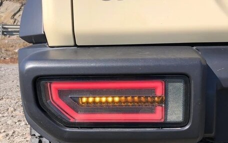 Suzuki Jimny, 2022 год, 1 995 000 рублей, 16 фотография