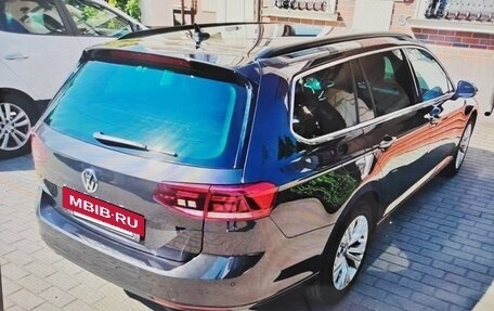 Volkswagen Passat B8 рестайлинг, 2019 год, 2 190 000 рублей, 2 фотография