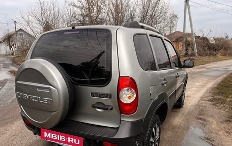 Chevrolet Niva I рестайлинг, 2013 год, 550 000 рублей, 5 фотография