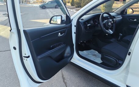 KIA Rio IV, 2019 год, 1 495 000 рублей, 8 фотография