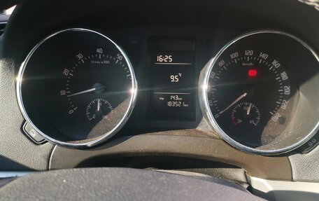 Skoda Yeti I рестайлинг, 2009 год, 750 000 рублей, 5 фотография