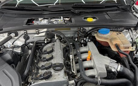 Audi A4, 2003 год, 655 000 рублей, 14 фотография