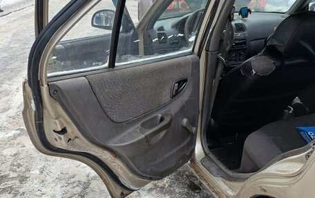 Hyundai Accent II, 2004 год, 200 000 рублей, 13 фотография