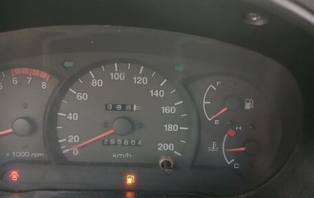 Hyundai Accent II, 2004 год, 200 000 рублей, 15 фотография