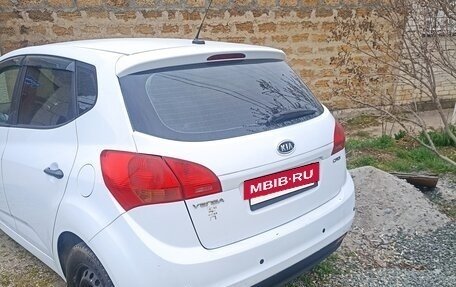 KIA Venga I, 2012 год, 690 000 рублей, 3 фотография