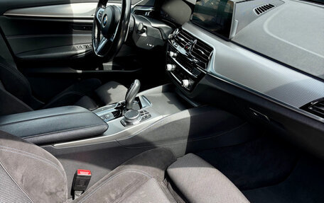 BMW 5 серия, 2019 год, 4 100 000 рублей, 14 фотография