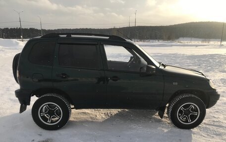 Chevrolet Niva I рестайлинг, 2003 год, 550 000 рублей, 4 фотография