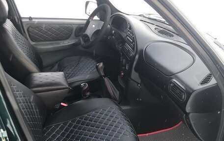 Chevrolet Niva I рестайлинг, 2003 год, 550 000 рублей, 9 фотография